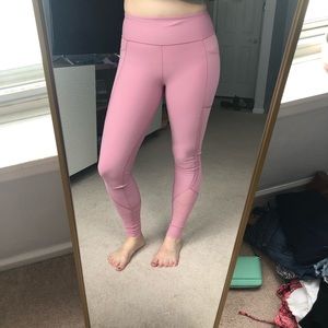 VS yoga pants